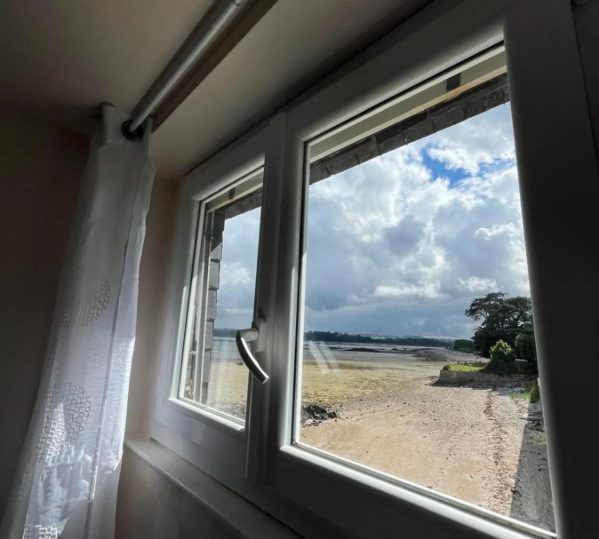 Au Bord De La Mer 普劳巴兹拉内克 度假居